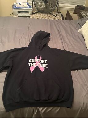 Gildan Black Hoodie with Subtle Blue Logo Tag